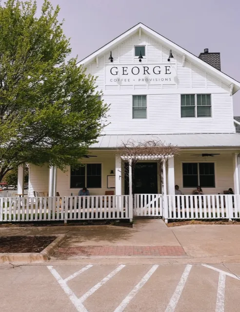 Dallas White Café George