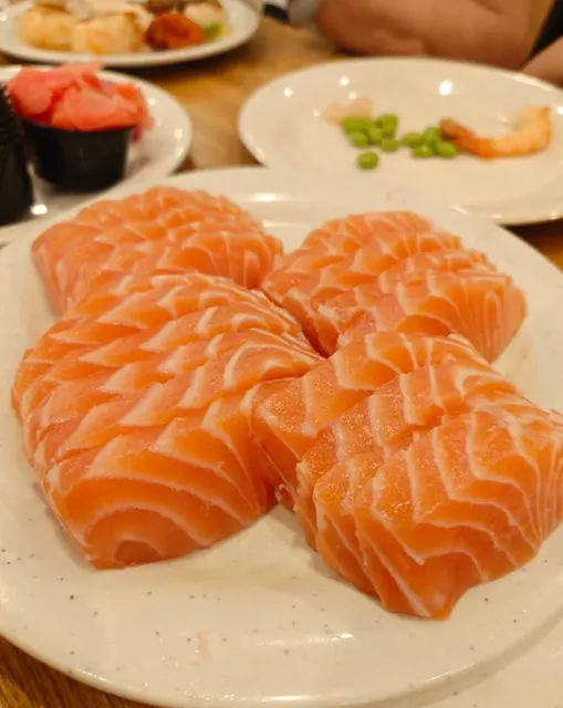 All-You-Can-Eat Sashimi in LA for Just Over $20! 🍣
