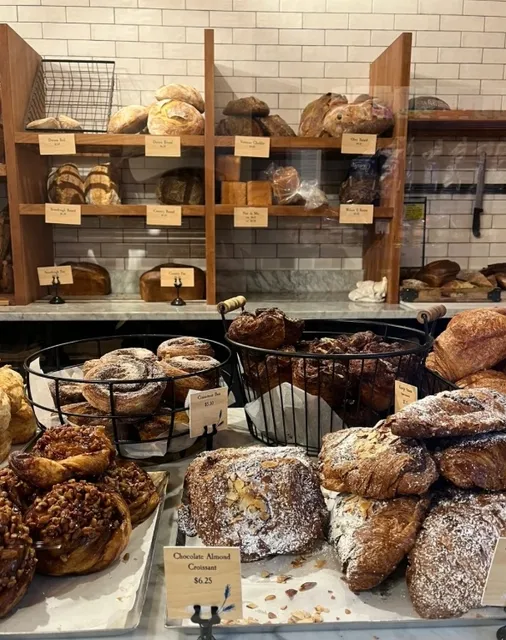 Rhode Island | My Go-To Local Bakery 🥖