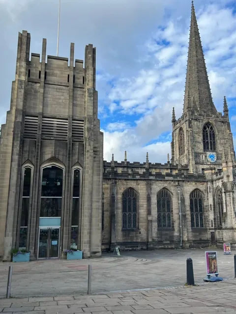🇬🇧 Sheffield City Walk: The Perfect Day Itinerary! 🚶‍♂️✨