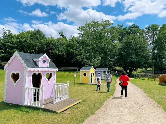 🇬🇧 London Surrounding Farms | Willows Farm Peter Rabbit Paradise