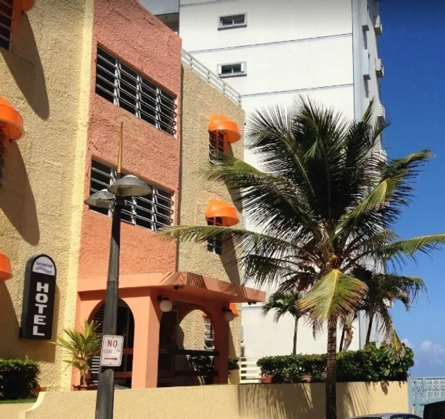 Budget-Friendly Accommodation by Condado Beach