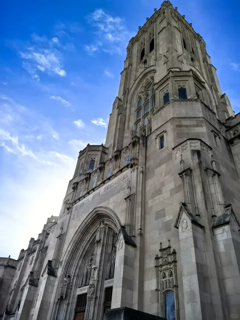 Indianapolis Landmark Tour: A Perfect One-Day Itinerary! 🏛️✨