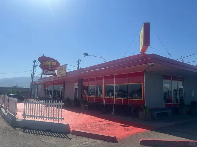 Salt Lake City Ogie's Cafe – Super Authentic American Brunch 🍳🥓