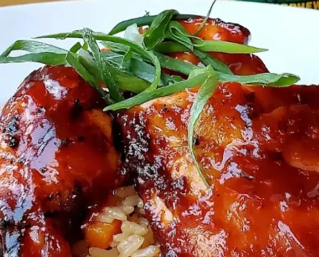 ​​Toronto's Best Caribbean Eats | Jerk Chicken, Oxtail & Island Vibes​