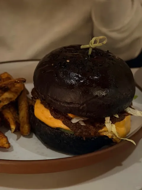 Itoko | Dinner on a Snowy Day Belongs to Sushi & Matcha 🍣🍵