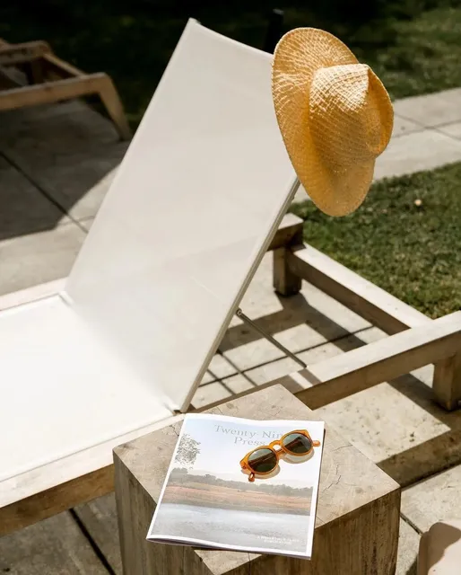  Step into the Green Oasis of MacArthur Place Hotel in California! 