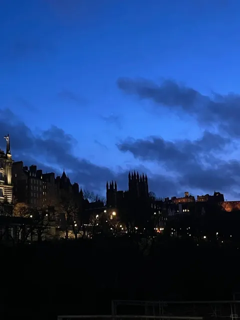  Victoria Square: Birmingham's Unexpected Crown Jewel！✨