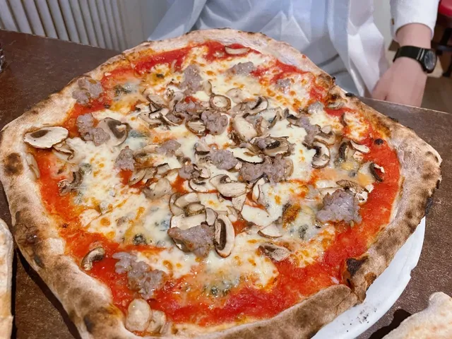 🇩🇪 Must-Try Food Spots in Erlangen! 🍽️✨