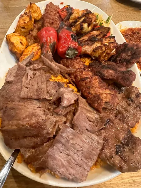 🇨🇦 A stunning Turkish restaurant loved by Ottawa locals