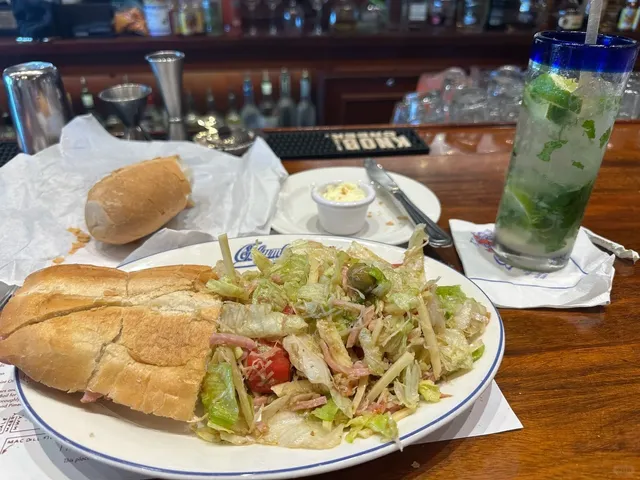 🇺🇸 Ybor City: Tampa’s Historic Cigar Town