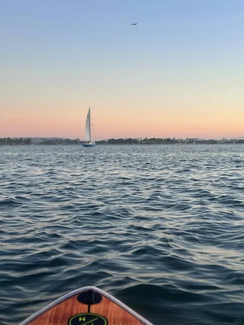 Life Experience: Paddle Boarding in the Pacific Ocean 🌊✨