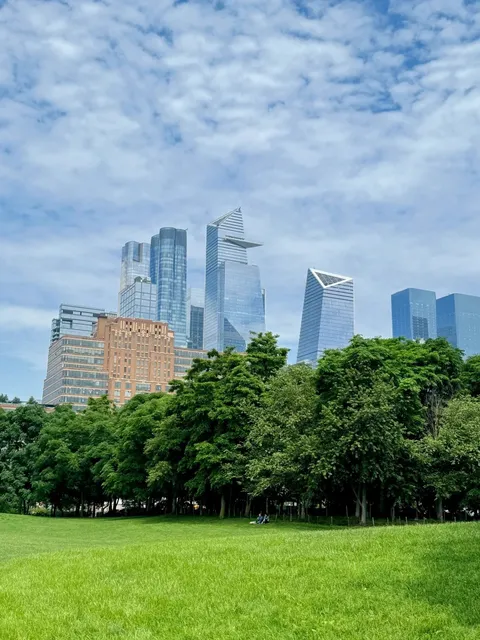 Pier 63 at Hudson River Park - NYC's Best Kept Secret 🌤️🏃♀️  