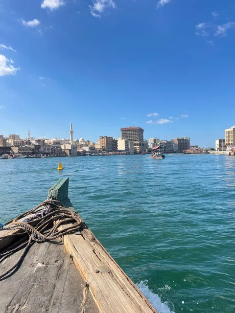 Dubai on a Budget: A Broke College Student’s 3-Day, 2-Night Adventure 