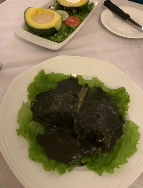 Surrealist Dining Guide of Cameroon 🦎🔥