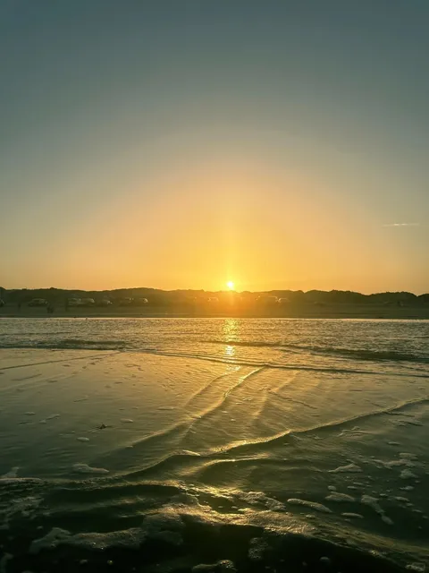 🏖️ Corpus Christi Beach Showdown: North Beach vs. Whitecap Beach 🌊