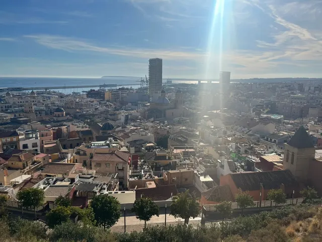 🇪🇸 Alicante: 2-Day Escape to the Mediterranean! ⛵️🏝️