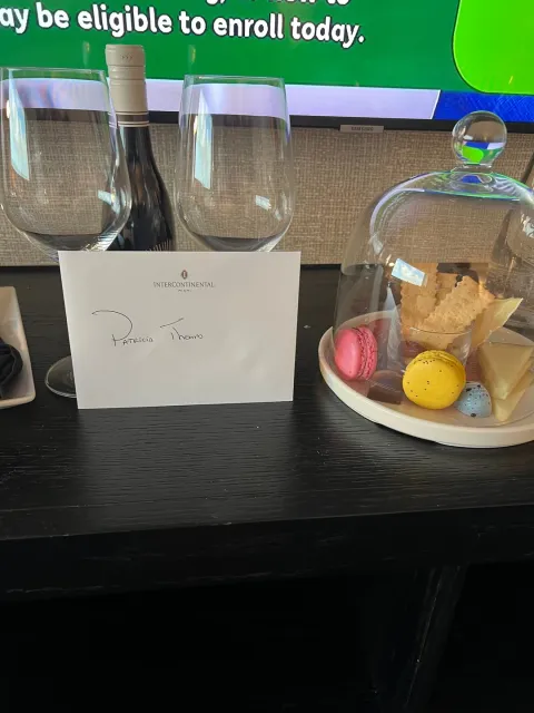 A Diamond in the Miami Sky 🌟🏙️