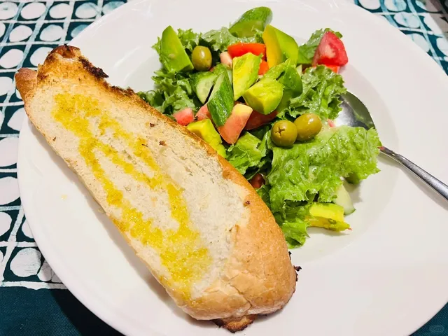 🇳🇬 Abuja Food Adventure | Masala Wahala - An Indian Oasis! 🌿🍛