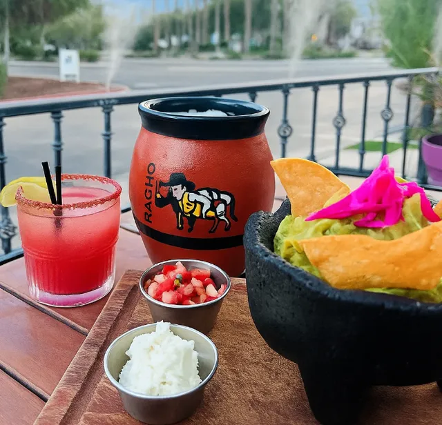 🌵 Palm Springs’ Hidden Mexican Gem – Felipe’s Palm Springs Review!  