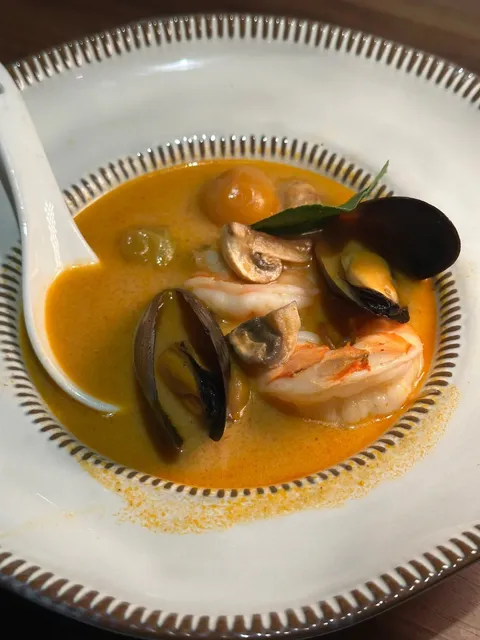 🇺🇸 LA | A Bit Pricy But Perfect for Dates 💓 Southeast Asian Cuisine