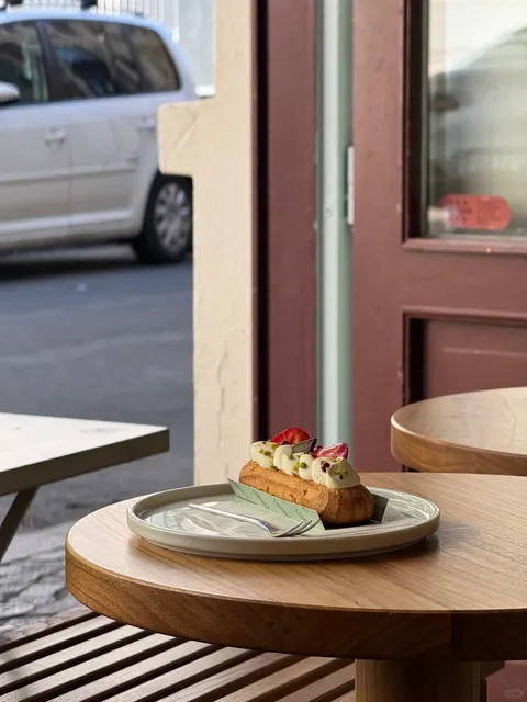 Berlin's Game-Changing Éclairs ✨