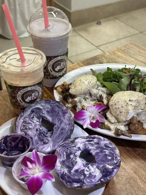 Hawaii 🌺 | Second visit! 🌟 Really delicious brunch spot 🥯🥓