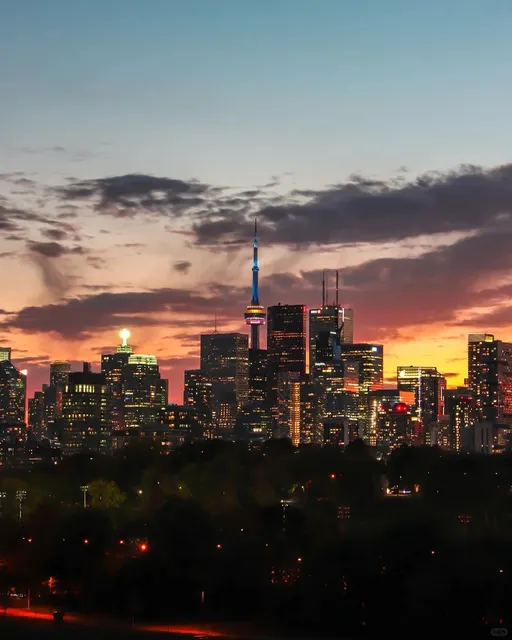 Chasing Sunsets at Riverdale Park East, Toronto 🌅