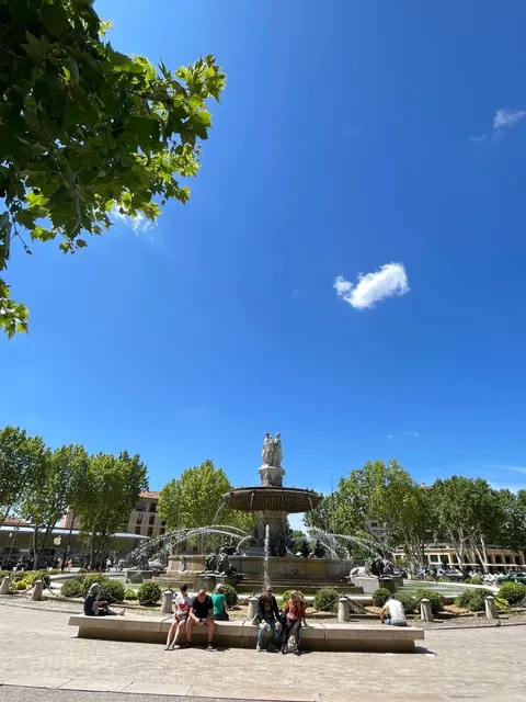 "Aix's Vibrancy: Markets & Nights | #FranceSpainKorea Day22" 🌙✨