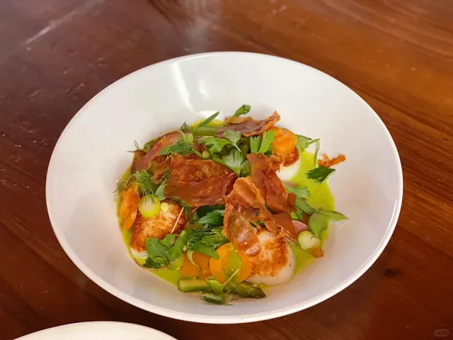 Maison | A Locals' Favorite French Gem in Charleston! 🍷