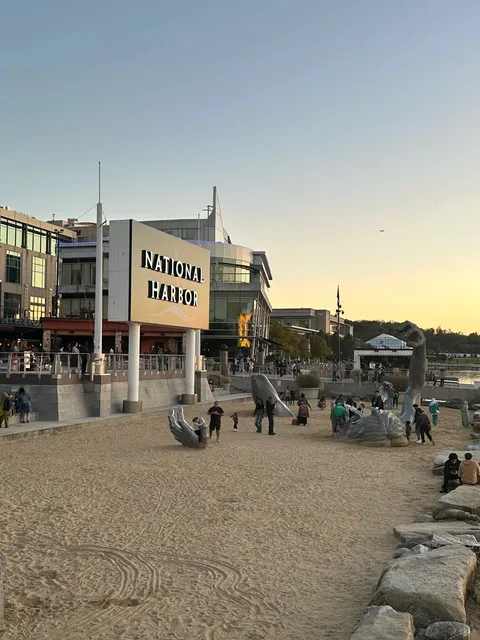 VA Sunset Spot – National Harbor 🌅🎡