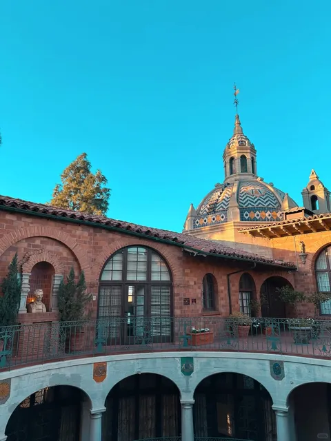 Riverside | Day Trip 🌴 to a Dreamy, Super Retro Hotel