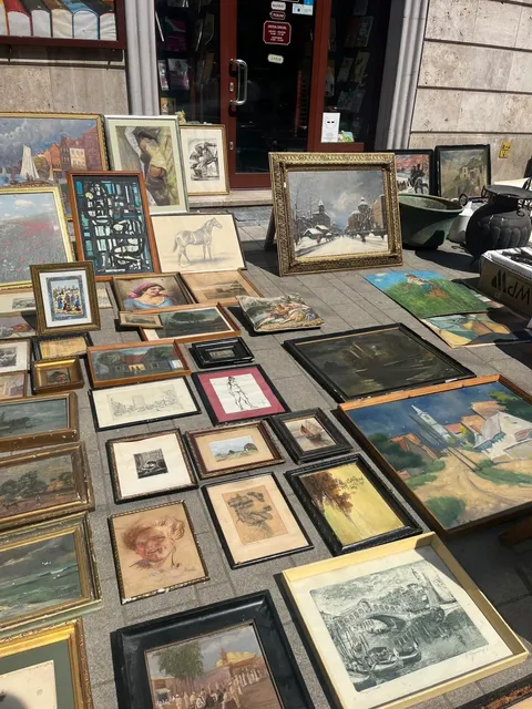 🇭🇺 Miskolc Antique Market｜Treasure Hunt Time!