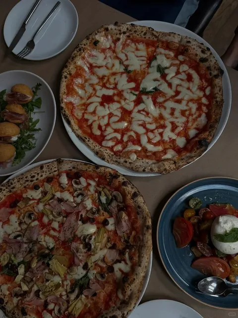 LA🍕 World’s Best Neapolitan Pizza! Always Fresh, Never Disappoints 🍅