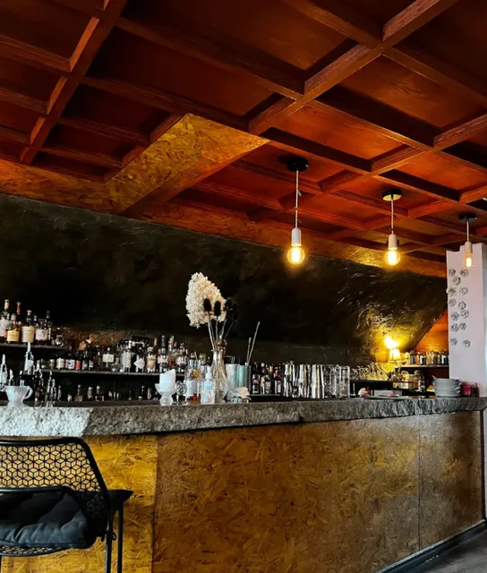 🍷 The Roost on Corydon | Winnipeg's Coziest European Hideaway