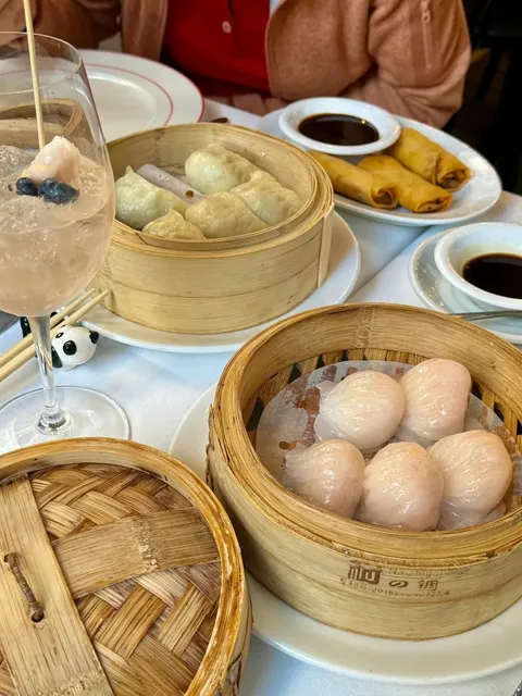 NYC Skyline & Bites: Edge + Philippe Chow 🌆🍽️