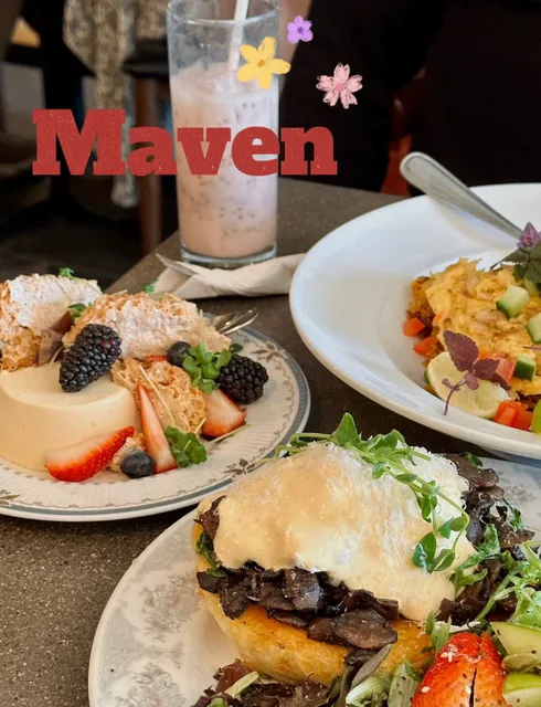 Calgary Brunch | Came for the Eggs, Stayed for the Dessert!​​