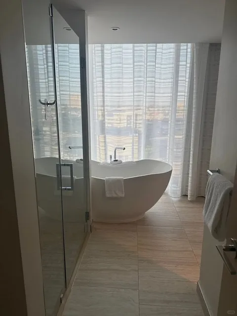 Dallas Budget-Friendly Hotel 