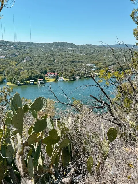  Beautiful Colorado River View from Mount Bonnell in Austin