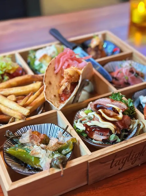 🫒 Hidden Gem Bar in Downtown Vancouver | Taylight 🍸