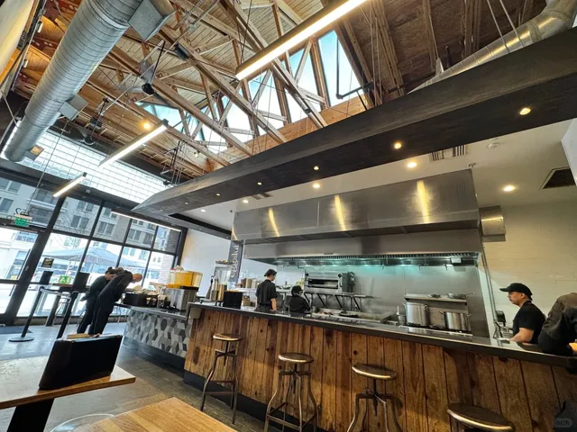 First Taste of Eggslut: A Laid-Back Breakfast Find in Glendale