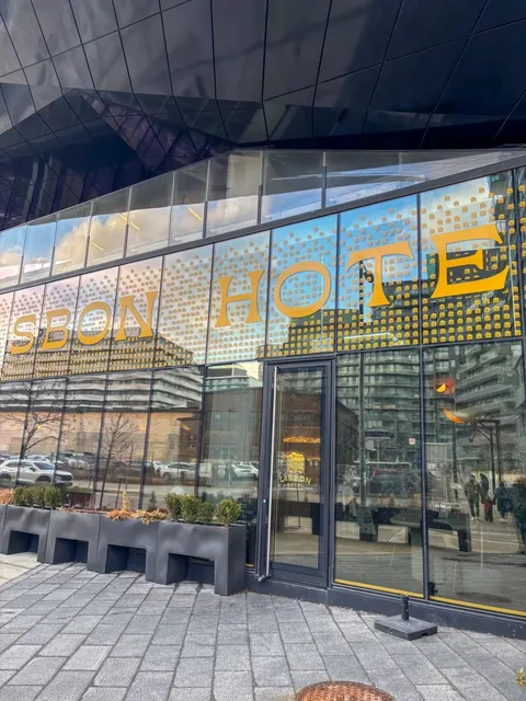 Toronto's Most Chill & Affordable Portuguese Wine Bar 🍷