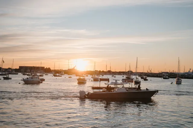 Car-Free Newport, Rhode Island: A Perfect End to Summer 🌞