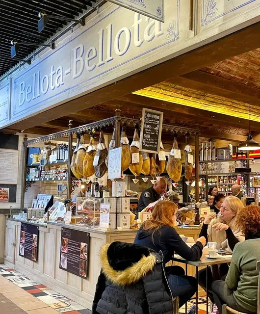 Weekend Grocery Run | 🇫🇷 Paul Bocuse Food Market in Lyon, France