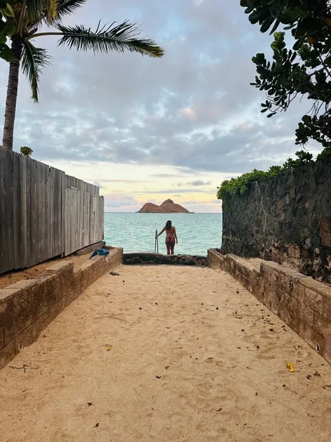 O‘ahu EAST-SIDE “BUDGET-BLING” GUIDE 