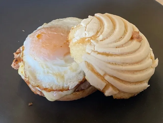  food at this restaurant is fantastic