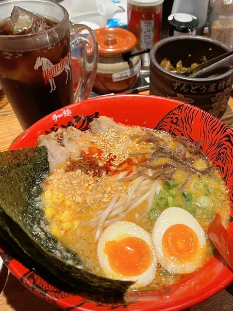 🏮🍜 Osaka’s Ramen Gem: Zundo-Ya Shinsaibashi! 🥢