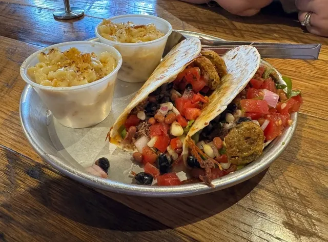 Delicious Barbecue in Nashville!