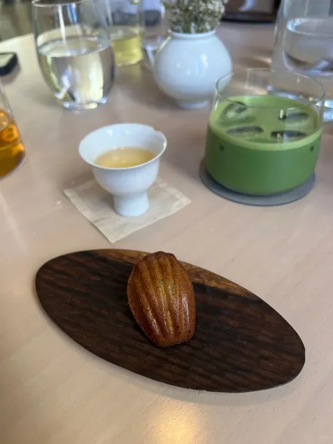 🇬🇧 ​​Sollip: Where Korean Soul Meets French Flair!​​ 🥢✨