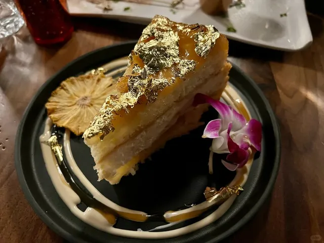 Crave Dessert Bar in Asheville, NC 🍰